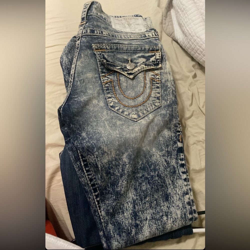 TRUE RELIGION JEANS SIZE 29